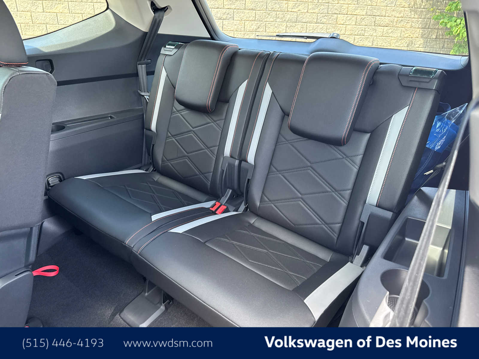 2025 Volkswagen Atlas Peak Edition SE photo 12