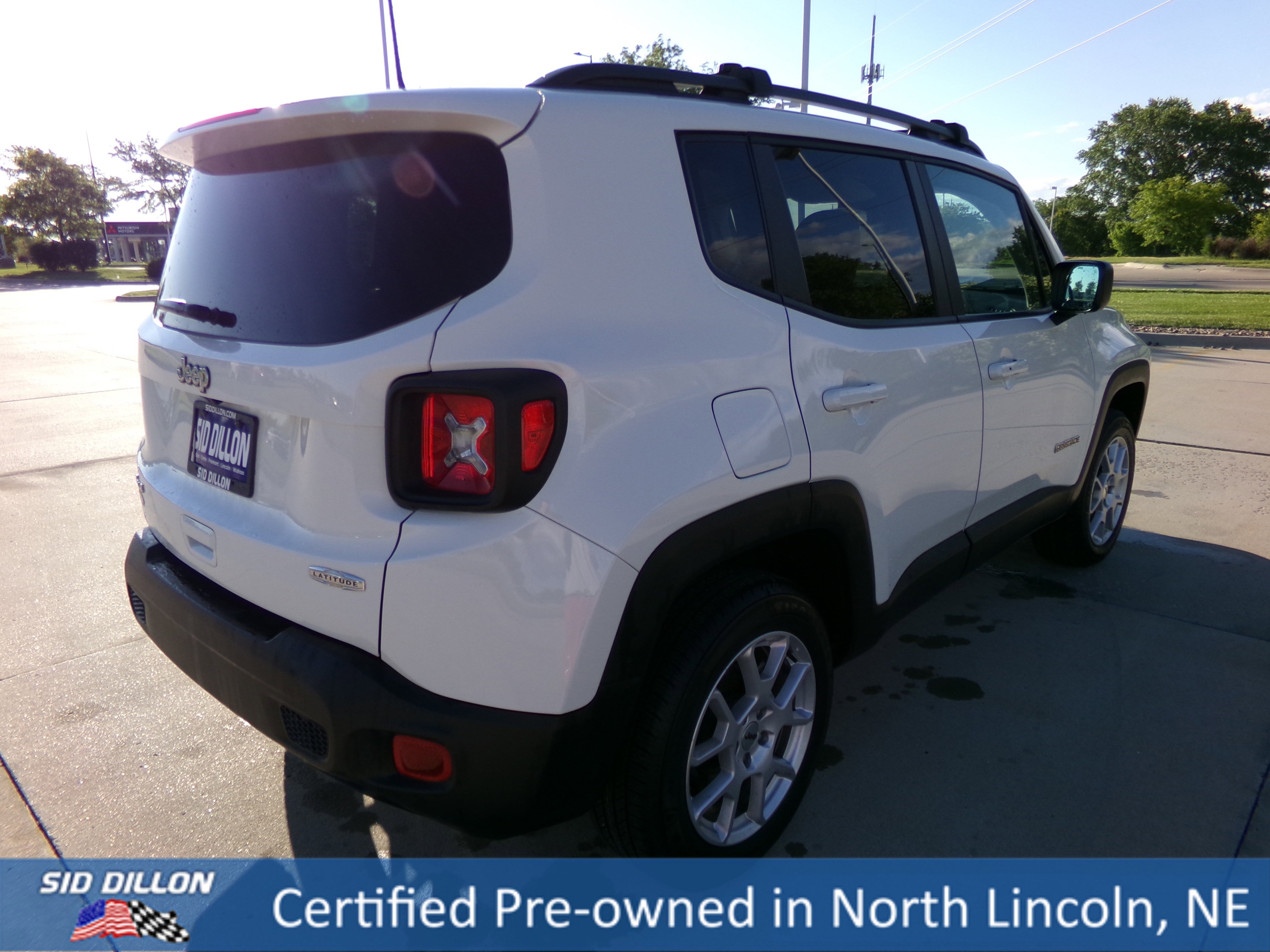 2022 Jeep Renegade Latitude photo 5