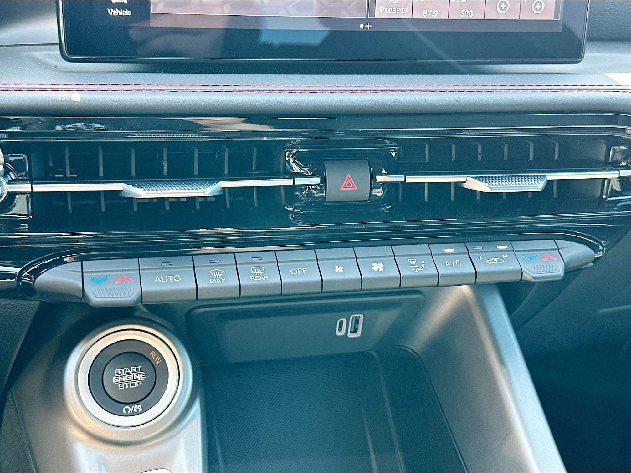 2025 Dodge Hornet GT photo 10