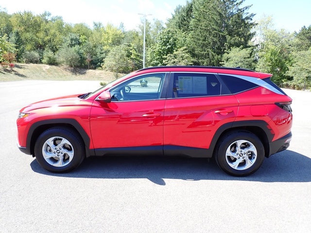 2023 Hyundai Tucson SEL photo 2