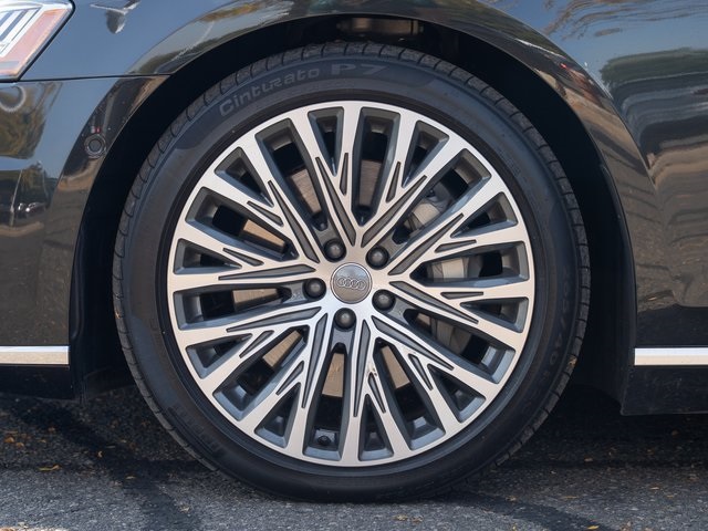 2019 Audi A8 L 55 photo 12
