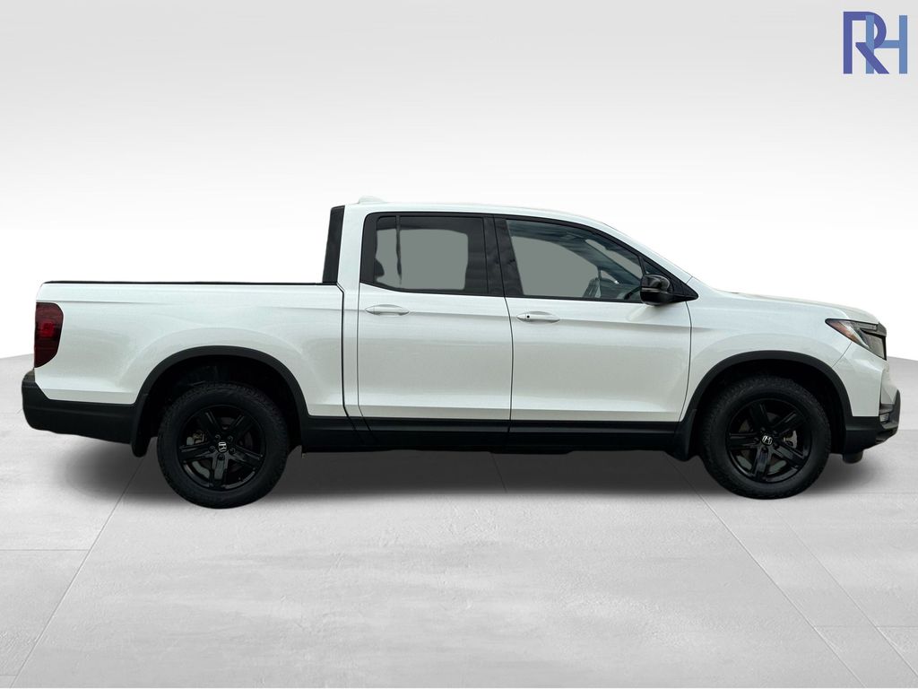 Used 2022 Honda Ridgeline Black Edition with VIN 5FPYK3F8XNB022986 for sale in Coon Rapids, Minnesota