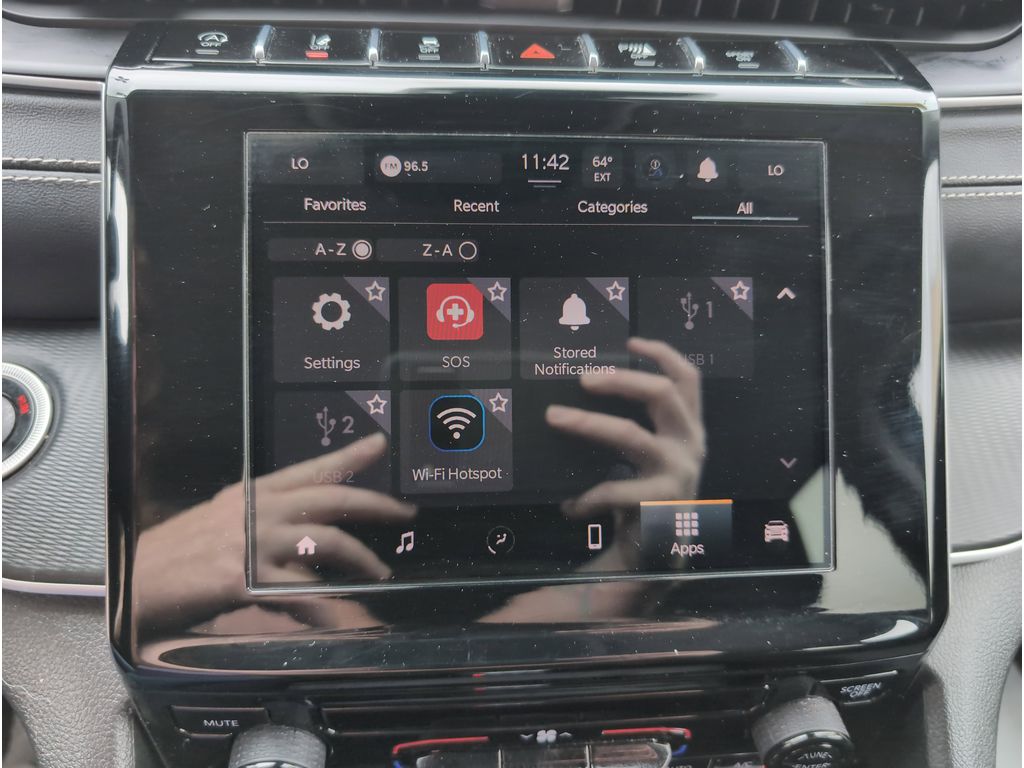 2023 Jeep Grand Cherokee Laredo photo 12