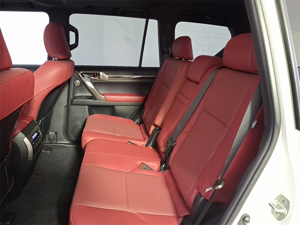 2023 Lexus GX 460 photo 10