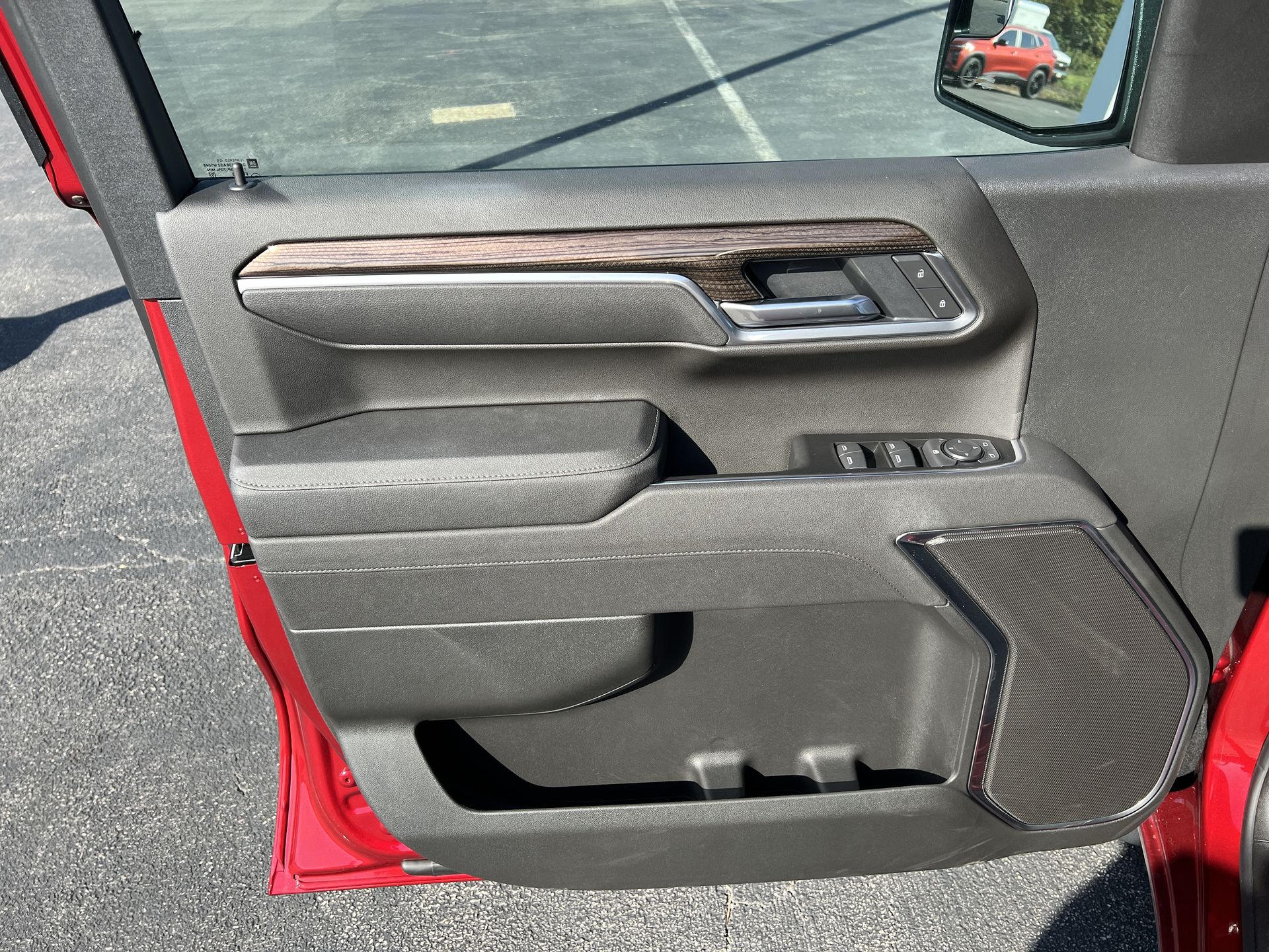 2026 Chevrolet Silverado 1500 RST photo 11