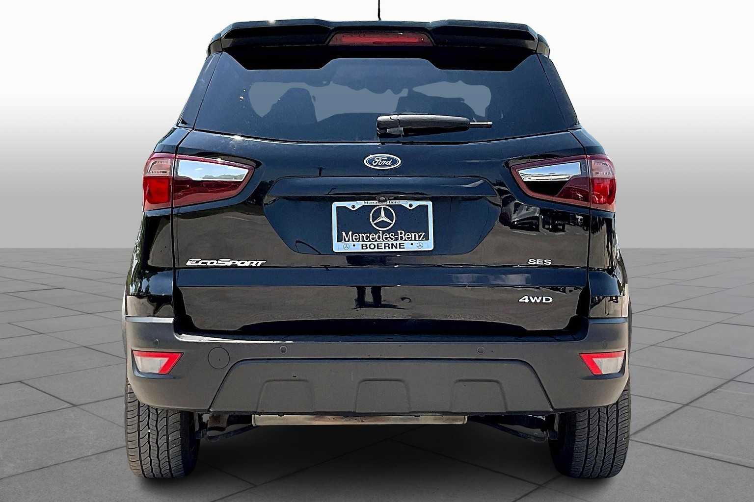 2020 Ford EcoSport SES photo 3