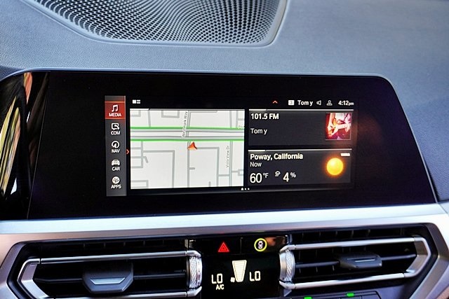 Used 2022 White BMW 330i image 24