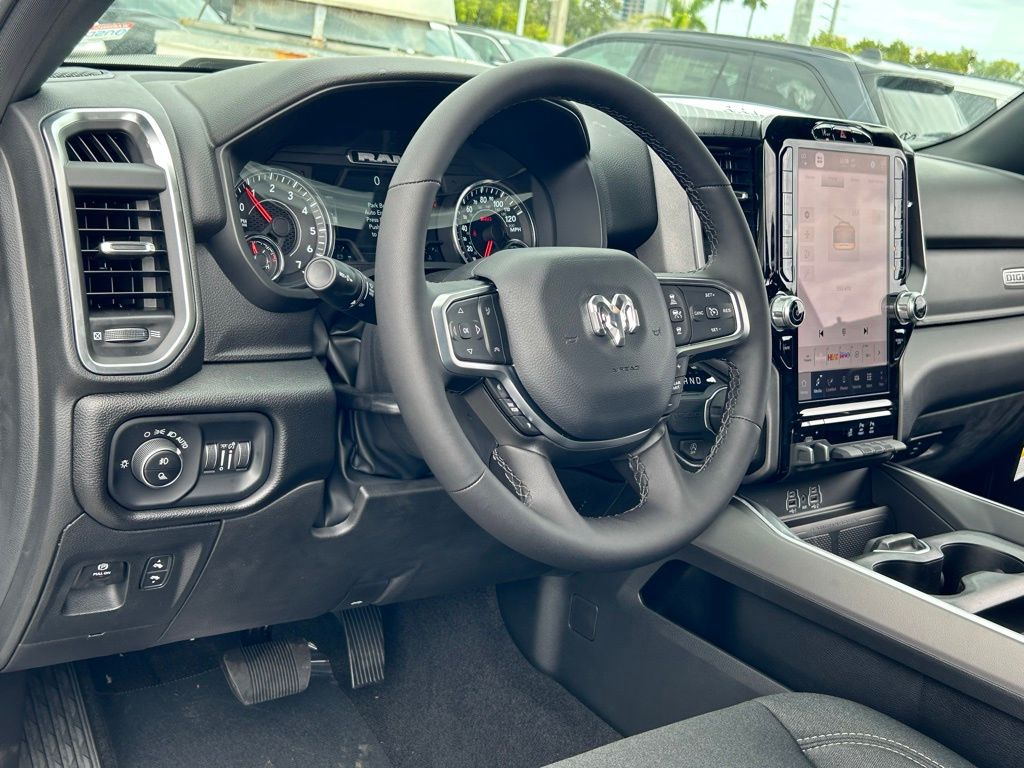 2025 Ram 1500 Big Horn Lone Star photo 35