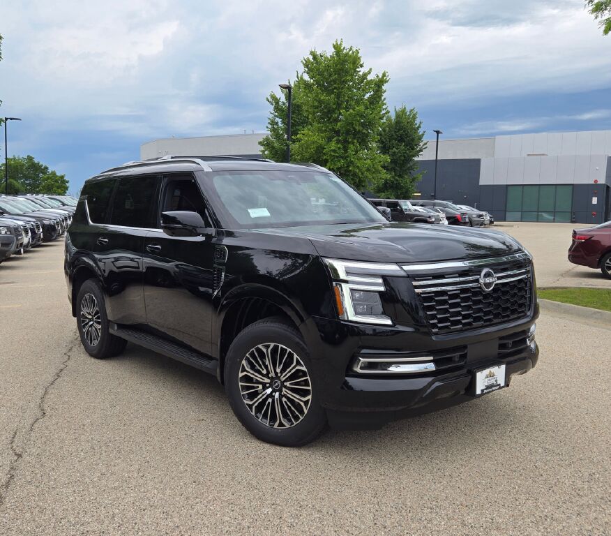 2025 Nissan Armada Platinum photo 2