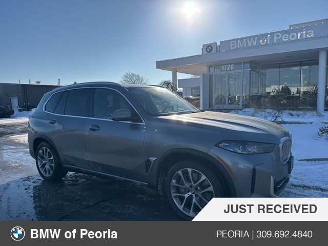 2024 BMW X5 50e's photo