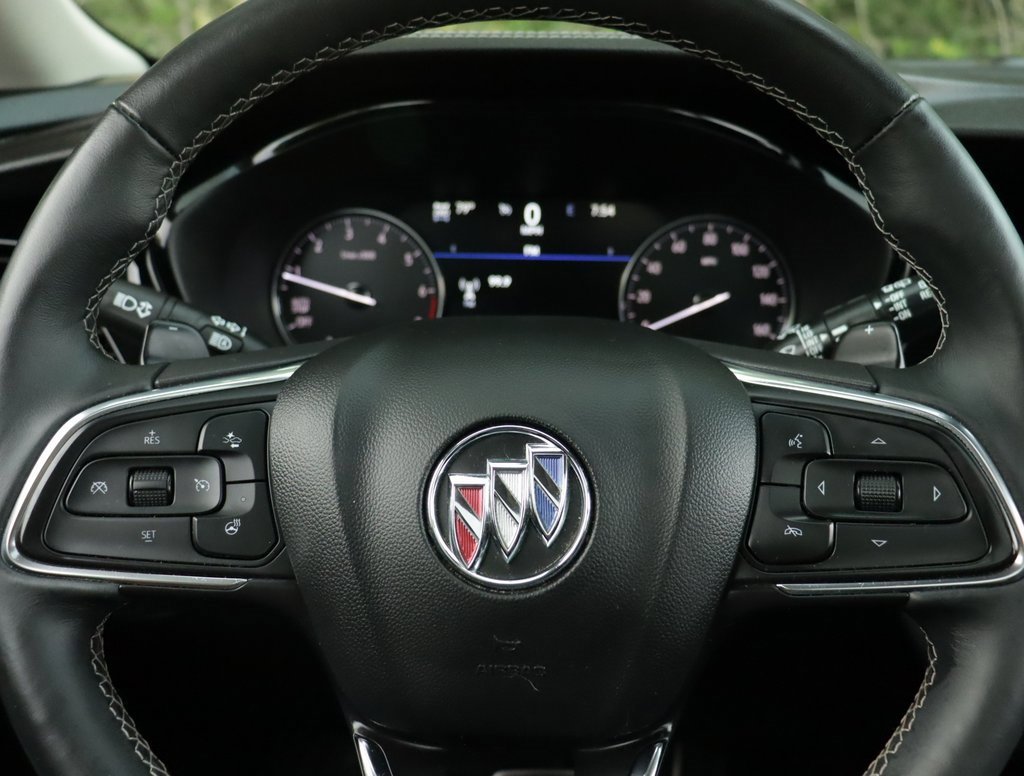 2023 Buick Envision Essence photo 6