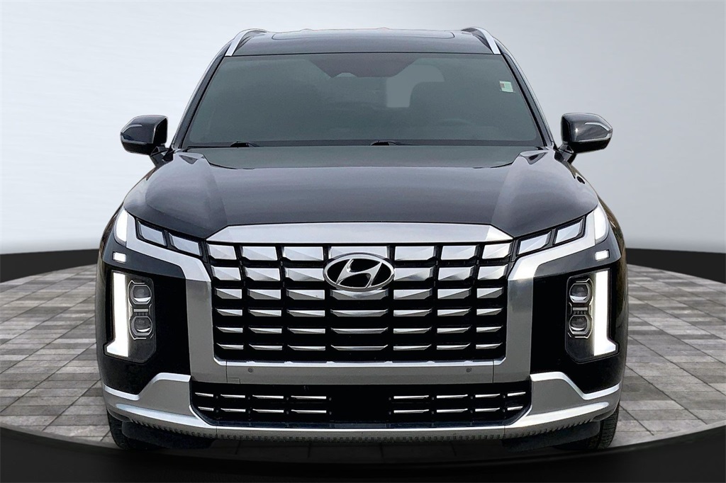 Used 2024 Hyundai Palisade Calligraphy with VIN KM8R7DGE2RU789104 for sale in Kansas City