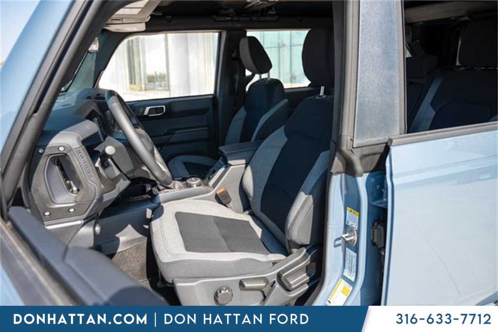 2025 Ford Bronco Big Bend photo 3