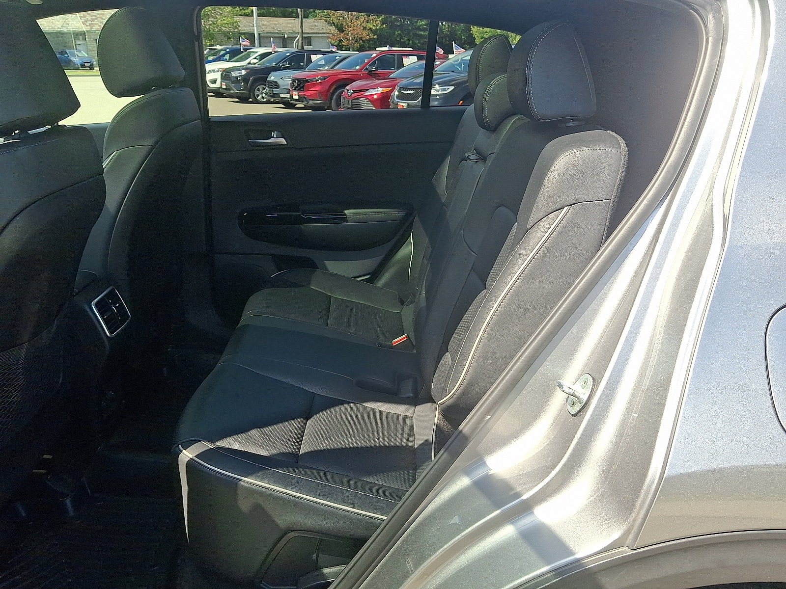 2022 Kia Sportage SX Turbo photo 9
