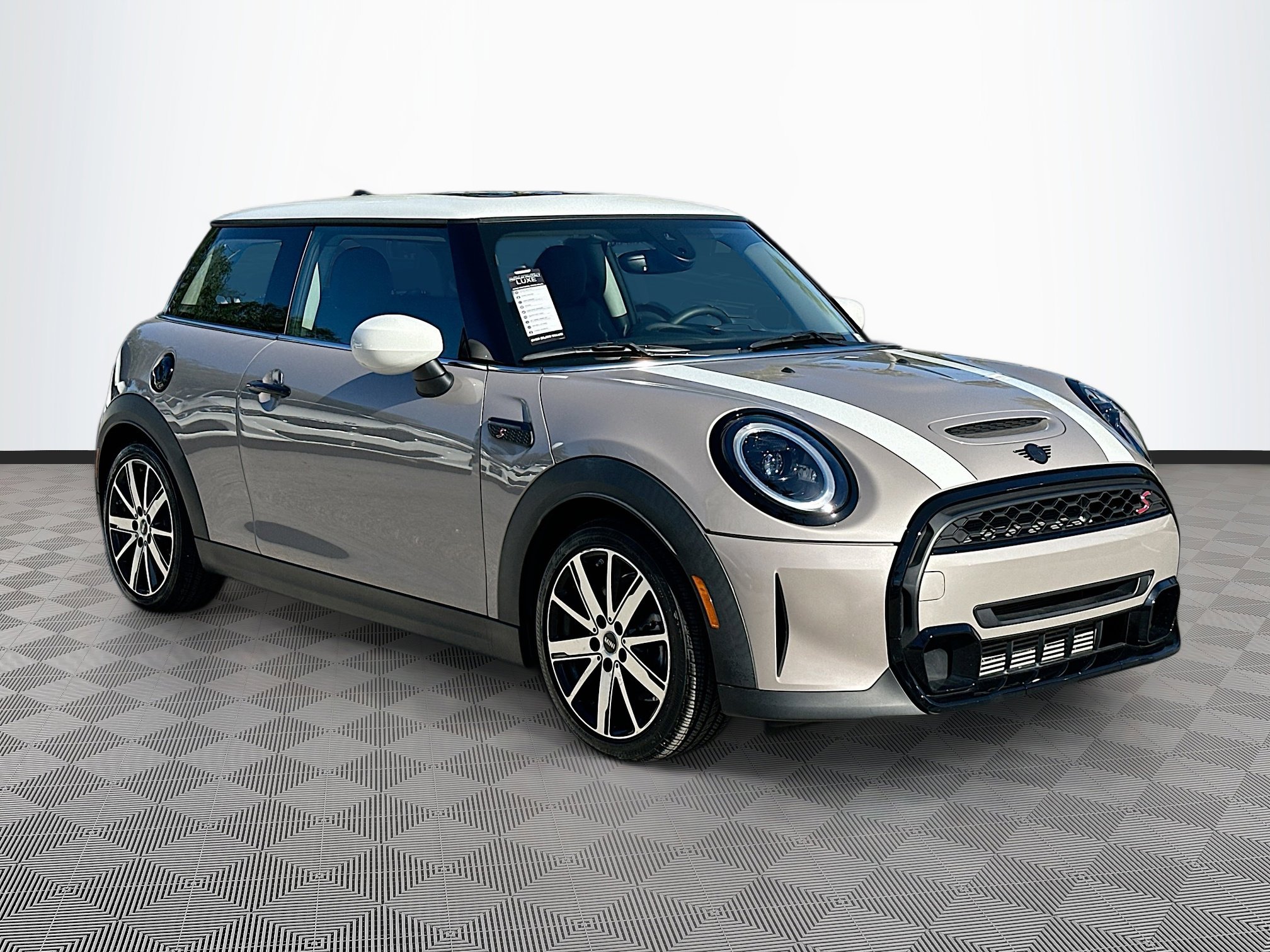 2023 MINI 3 Door