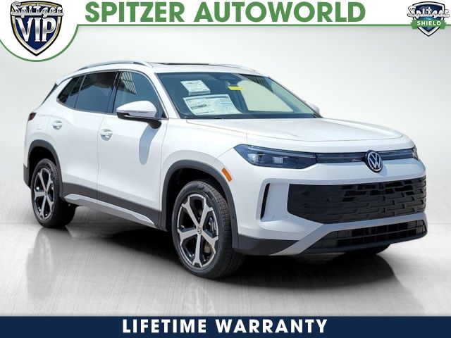 2025 Volkswagen Tiguan SE's photo