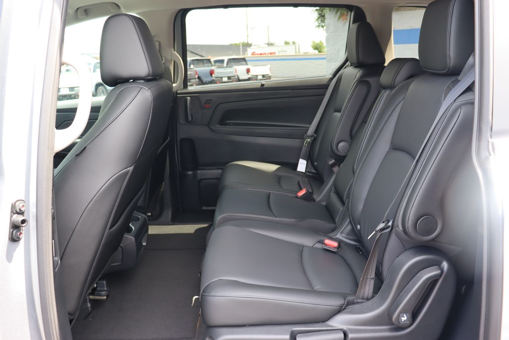 2026 Honda Odyssey EX-L photo 10