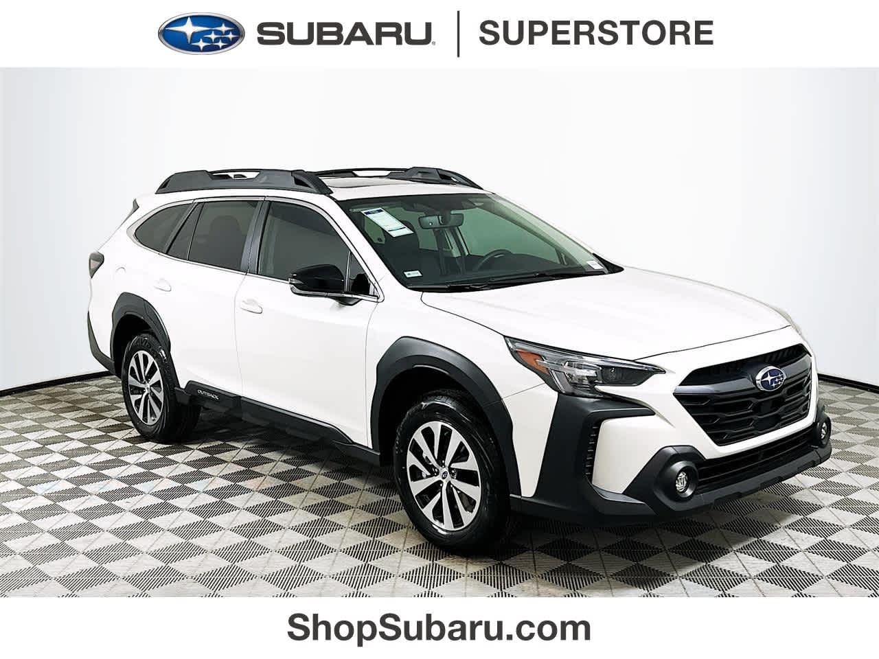 2025 Subaru Outback Premium's photo