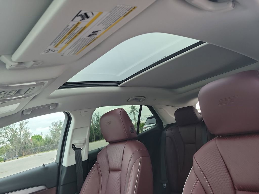 2025 Buick Envision Sport Touring photo 30
