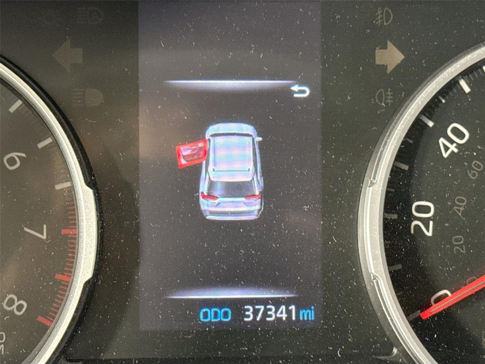 2022 Toyota RAV4 XLE photo 13