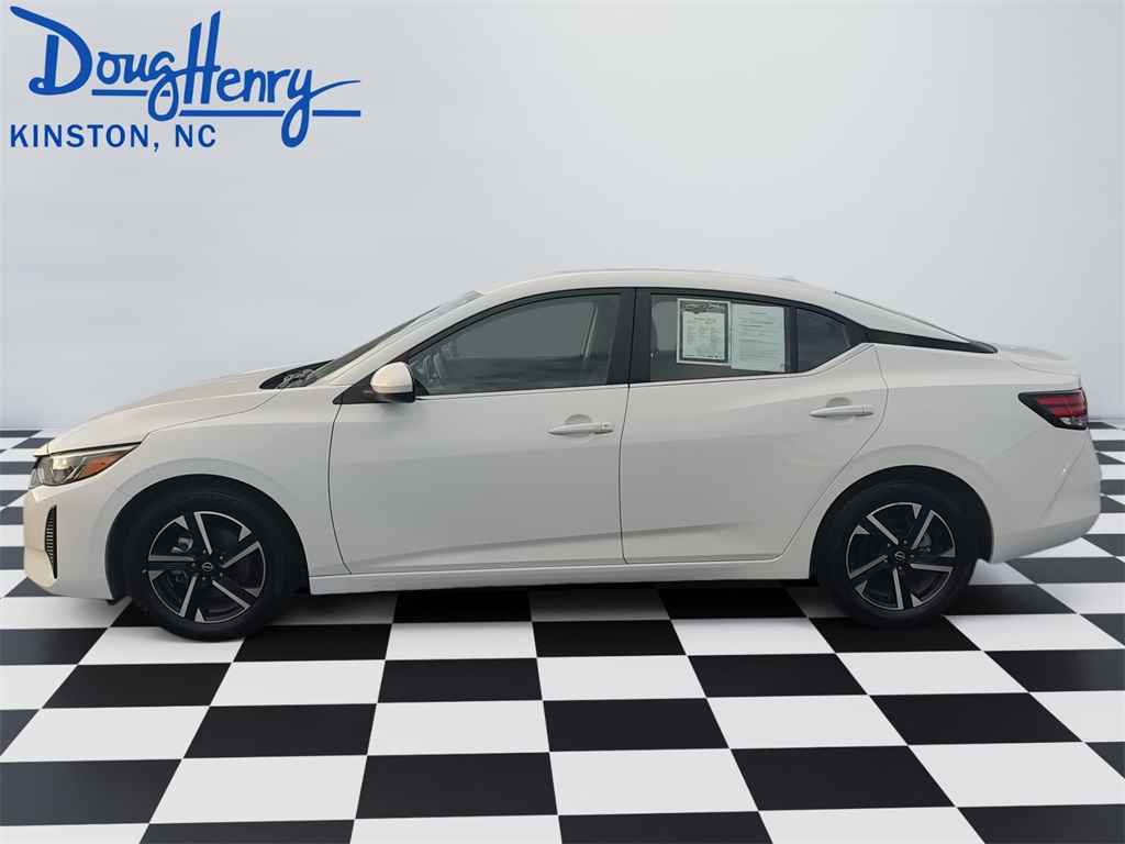 Used 2024 Nissan Sentra SV with VIN 3N1AB8CV2RY216894 for sale in Kinston, NC