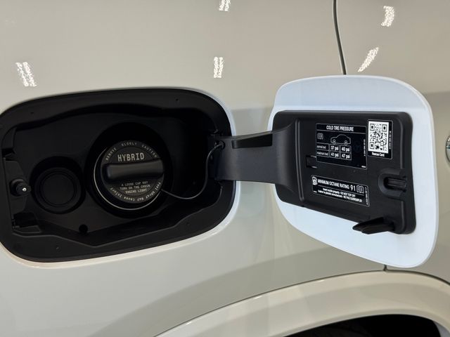 2026 Mercedes Benz GLC 350e 4MATIC photo 39