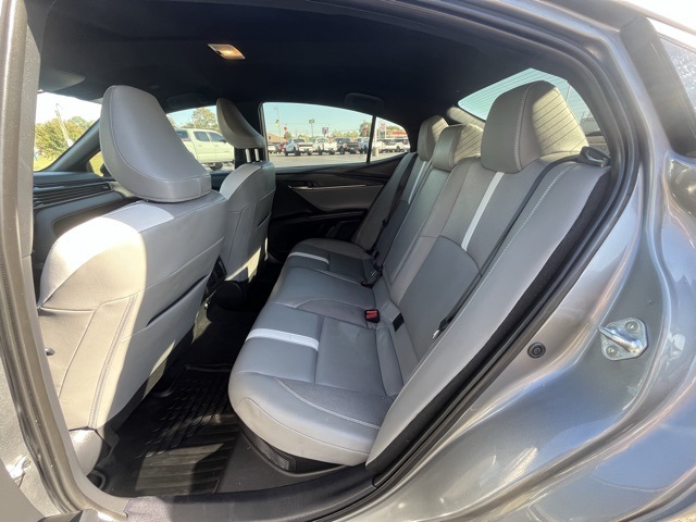 2025 Toyota Camry XSE photo 3