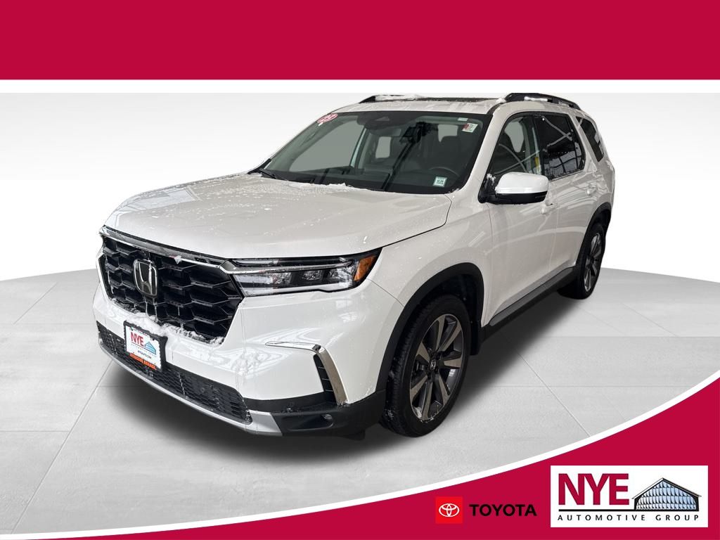 2023 Honda Pilot Elite's photo