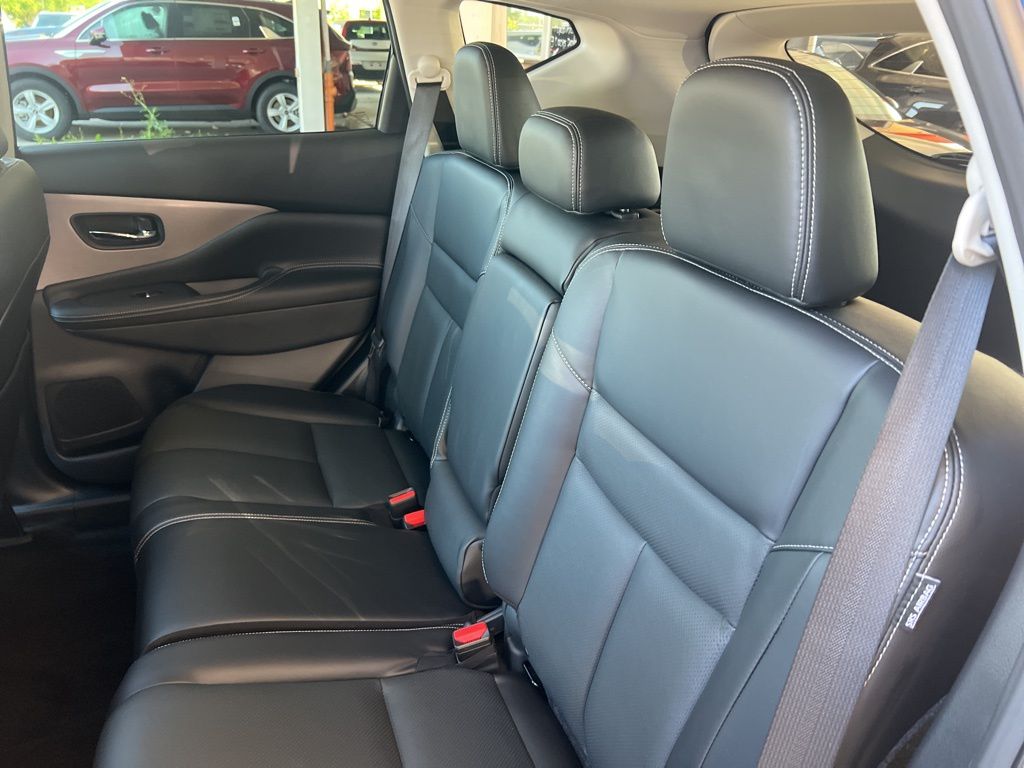 2024 Nissan Murano SL photo 10
