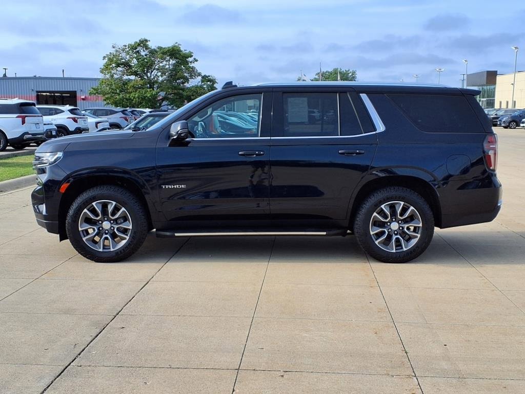 2021 Chevrolet Tahoe LT photo 3