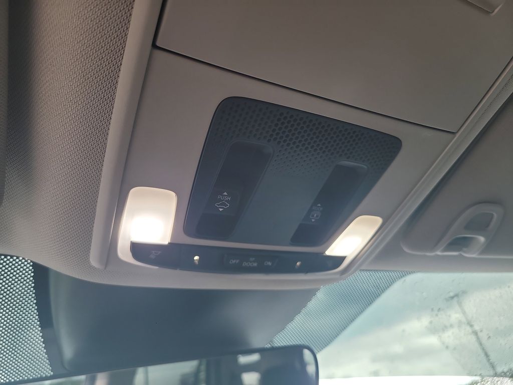 2024 Honda Pilot Touring photo 21