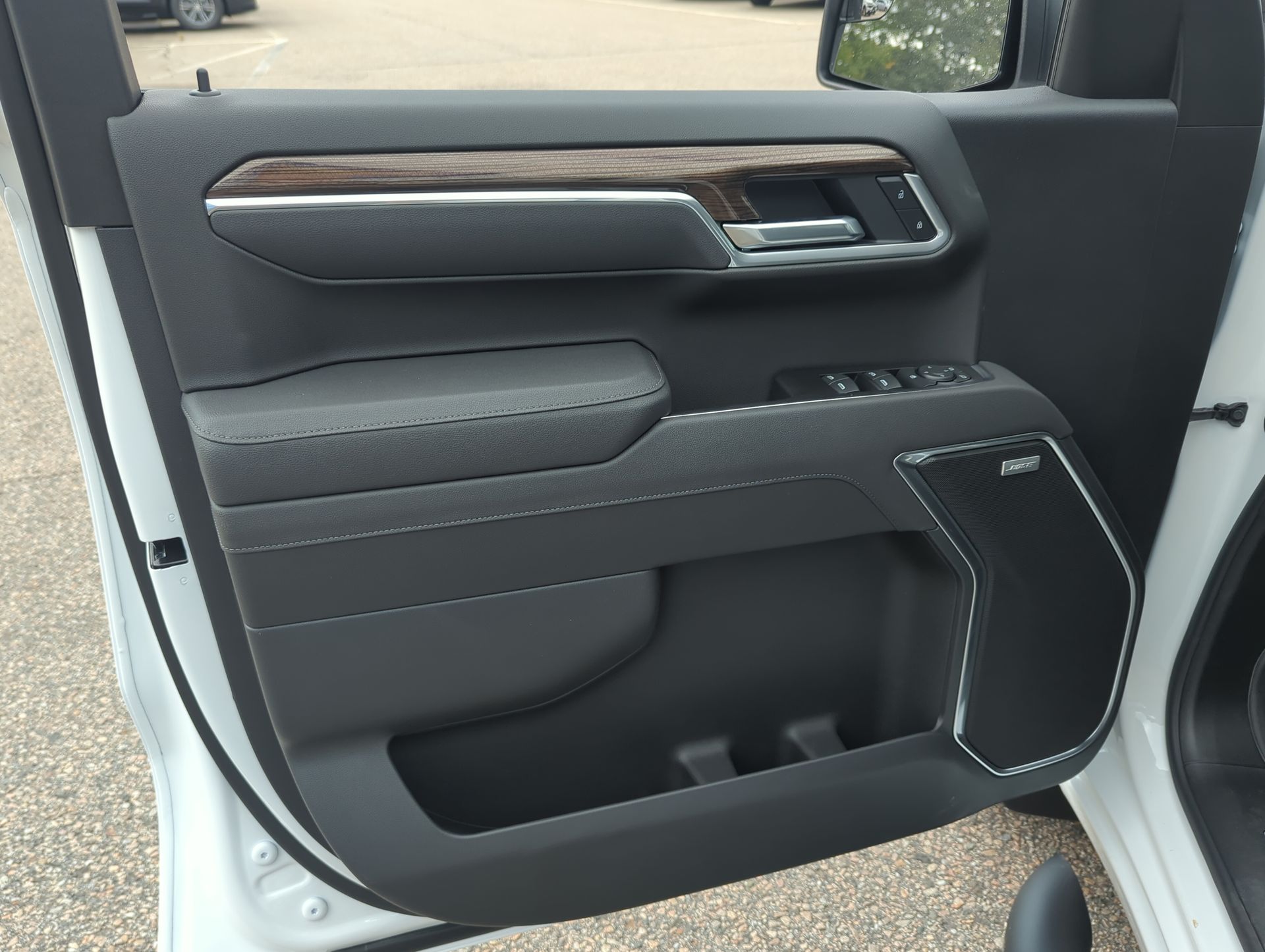 2026 Chevrolet Silverado 1500 RST photo 15