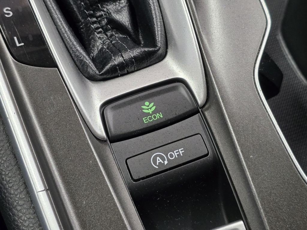 2022 Honda Accord 1.5T LX photo 3