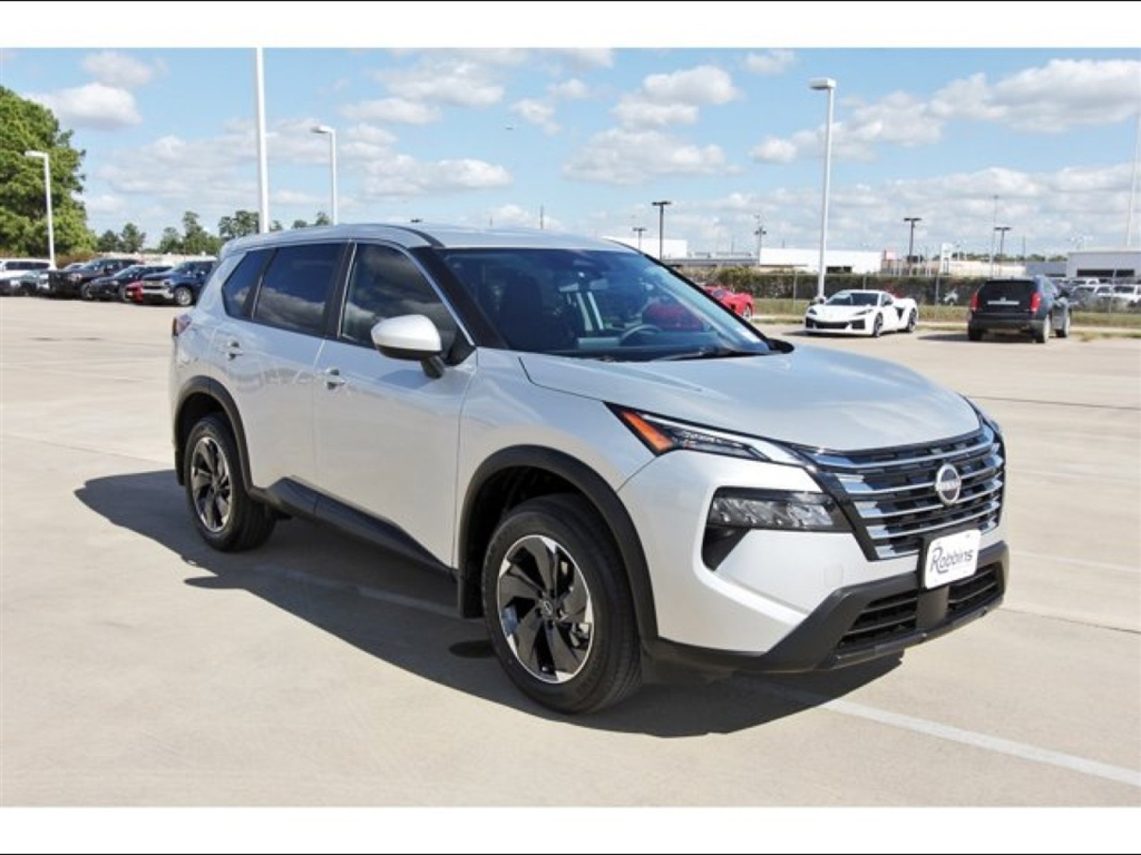 2025 Nissan Rogue SV Silver at Robbins Nissan
