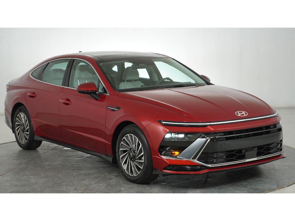 2026 Hyundai Sonata Hybrid SEL's photo