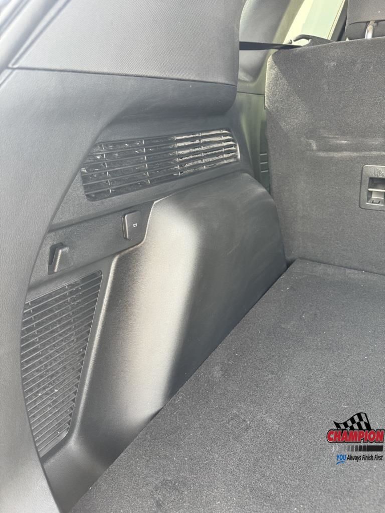 2022 Ford Escape SE photo 21