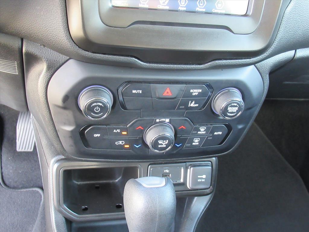2021 Jeep Renegade Sport photo 22