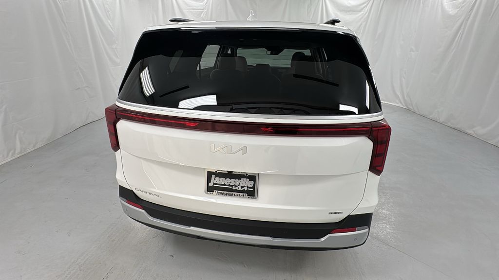 2026 Kia Carnival EX photo 4