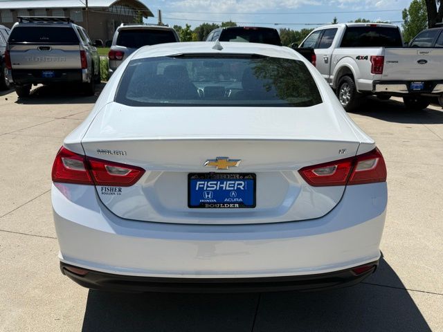 Used 2016 Iridescent Pearl Tricoat Chevrolet LT image 4