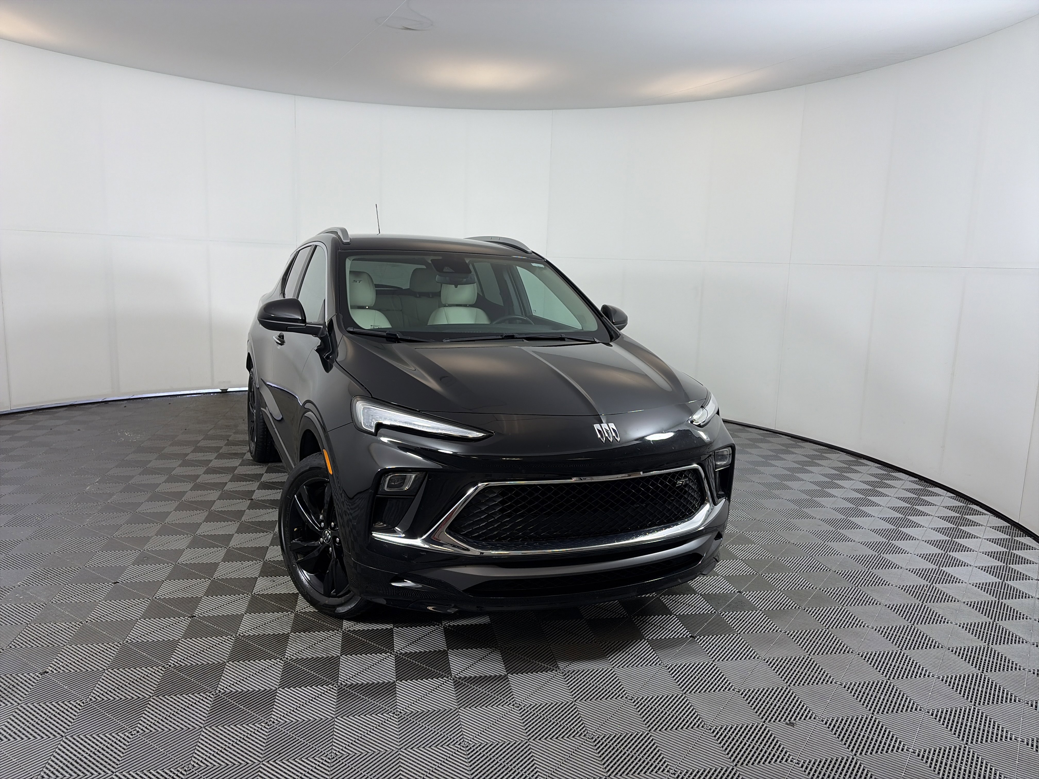 2024 Buick Encore GX Sport Touring's photo