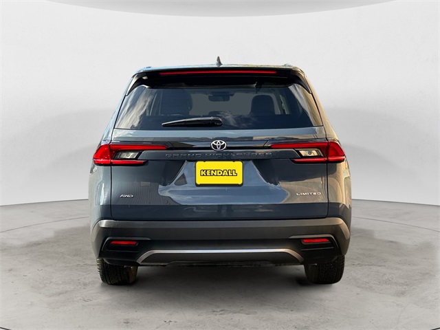 2025 Toyota Grand Highlander Limited photo 4