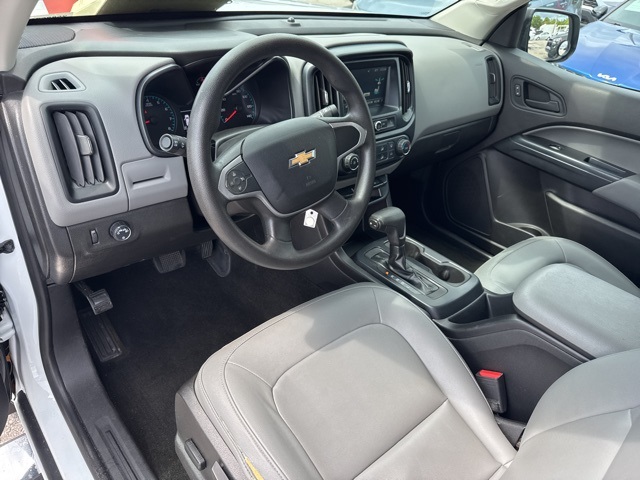 2017 Chevrolet Colorado Work Truck photo 2