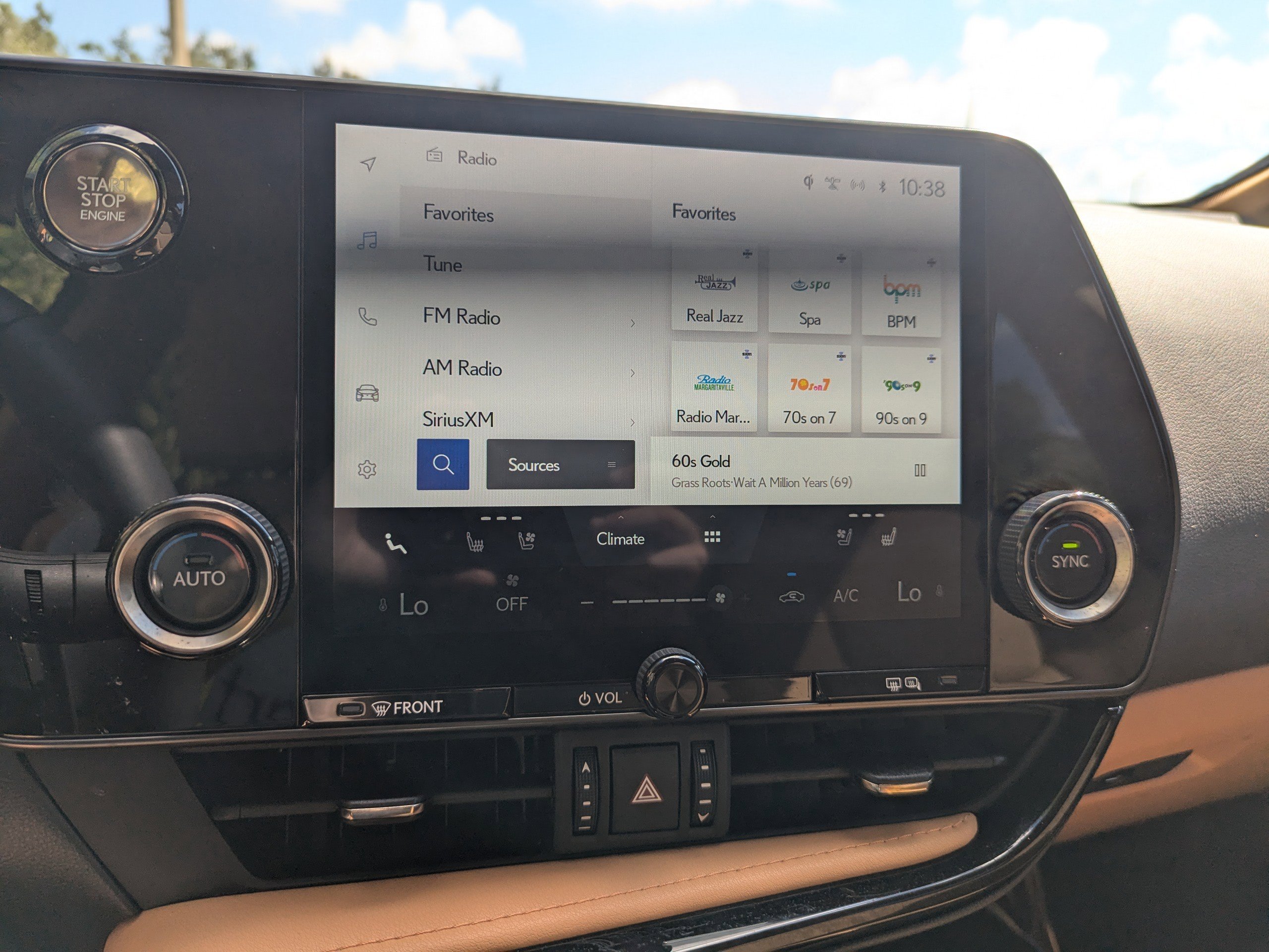 2025 Lexus NX Premium photo 21