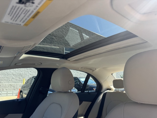 2019 Mercedes Benz C 300 4MATIC photo 22