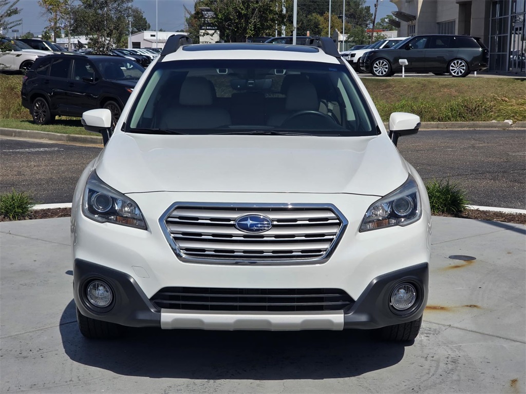 2017 Subaru Outback 2.5i Limited photo 2