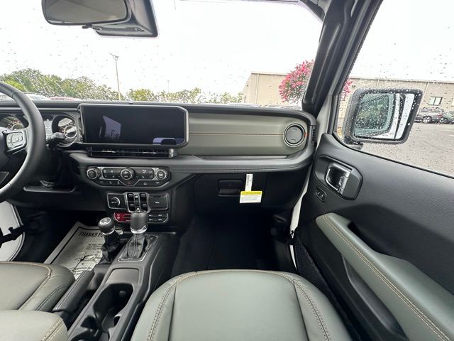 2025 Jeep Gladiator Mojave photo 27