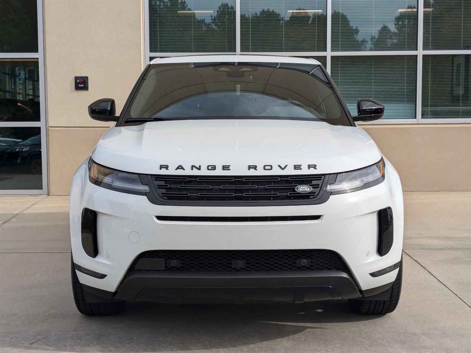 2025 Land Rover Range Rover Evoque S photo 2