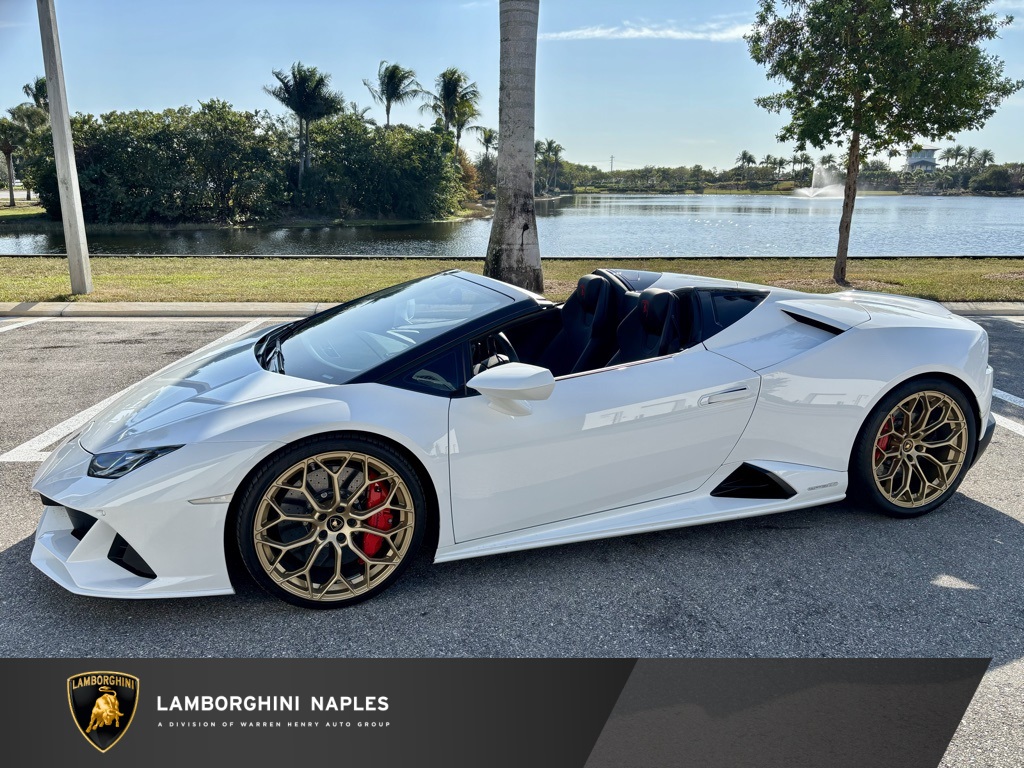 2024 Lamborghini Huracan Huracan EVO Base's photo