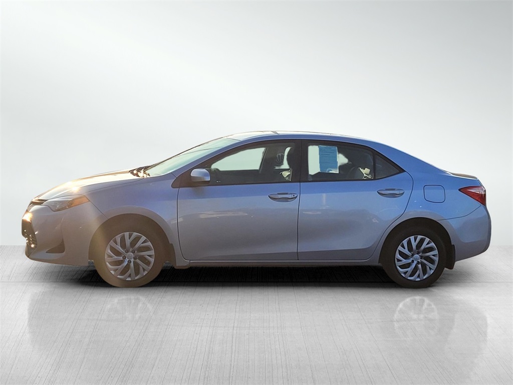 2018 Toyota Corolla L photo 7