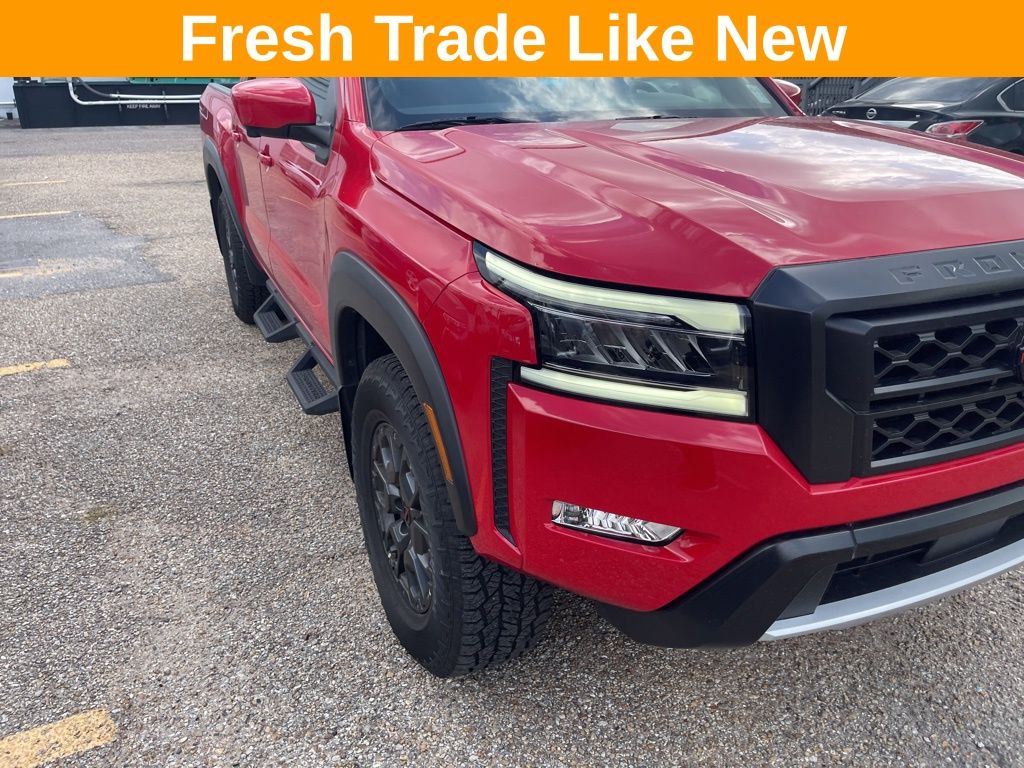 2023 Nissan Frontier PRO-4X photo 3